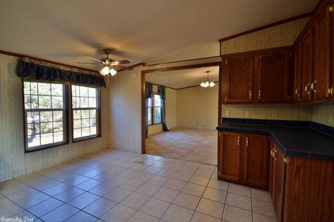 42 N Madrid, Conway, AR 72032 photo 10