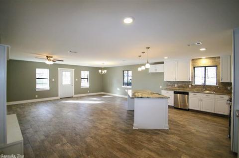 7286 Amelia Rd, Benton, AR 72019 photo 4