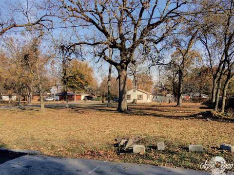 311 E Cherry, Lonoke, AR 72086 photo 4