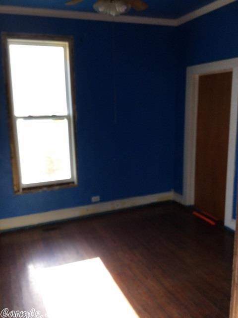 205 10th St, Mena, AR 71953 photo 8