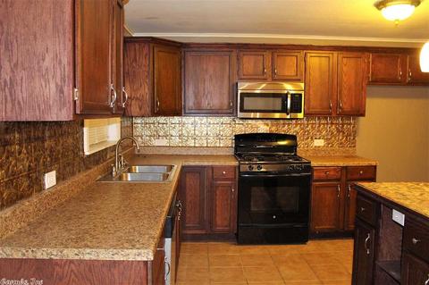1330 Pine Bluff St, Malvern, AR 72104 photo 5