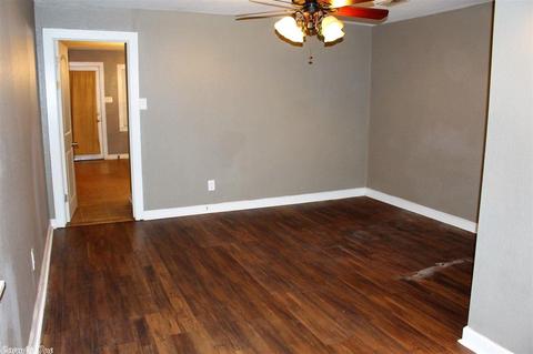 1330 Pine Bluff St, Malvern, AR 72104 photo 10