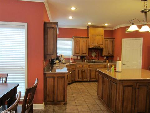 1123 Windsor Ct, Benton, AR 72019 photo 9