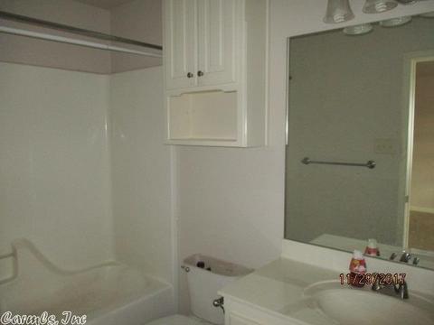 207 Jb Dr, Lonoke, AR 72086 photo 6
