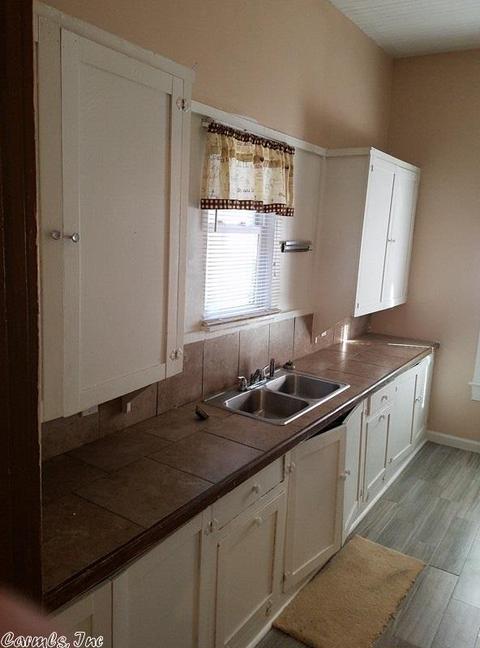 514 E Highland, Malvern, AR 72104 photo 10