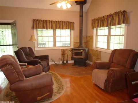 390 Wheeler Ln, Mount Ida, AR 71957 photo 6