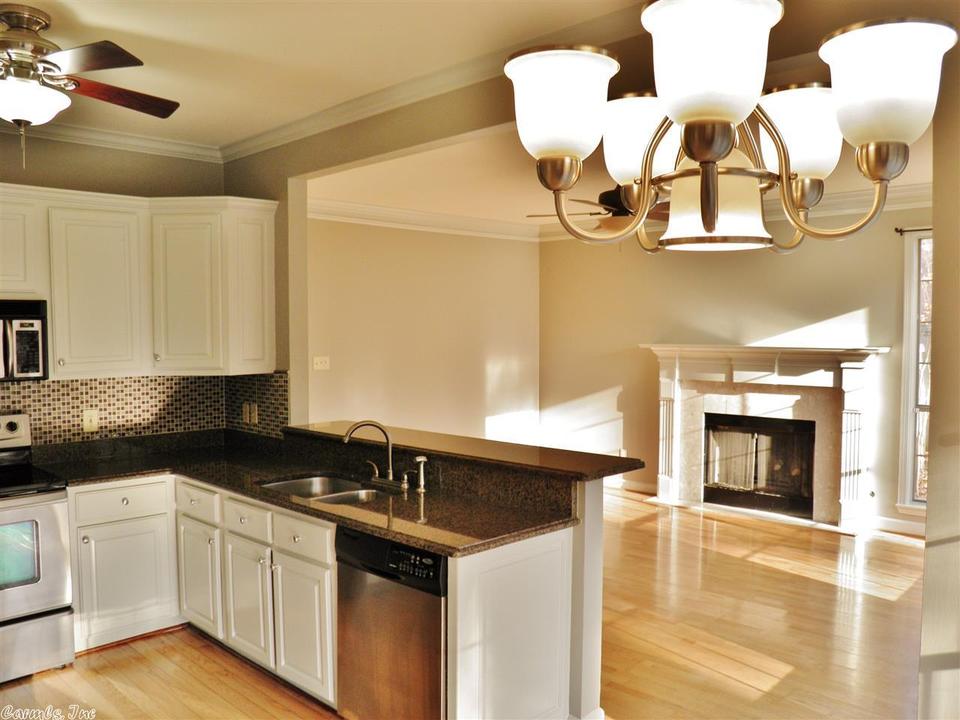 79 Aberdeen Dr, Little Rock, AR 72223 photo 15
