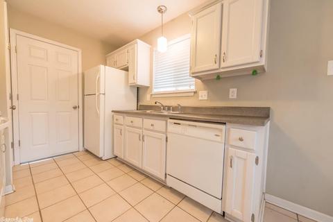 1024 N Jp Wright Loop Rd, Jacksonville, AR 72076 photo 8