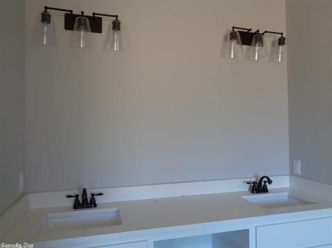 512 Creekside Cv, Bryant, AR 72022 photo 8
