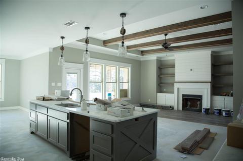 2033 Mohegan Trl, Benton, AR 72019 photo 7