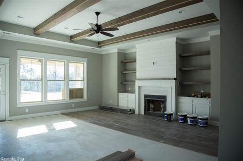 2033 Mohegan Trl, Benton, AR 72019 photo 3