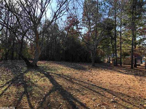215 Eleventh, De Queen, AR 71832 photo 4