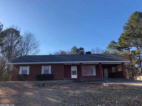 215 Eleventh, De Queen, AR 71832 photo 1