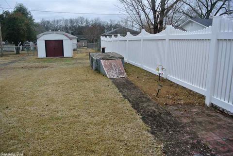 708 W North St, Benton, AR 72015 photo 29
