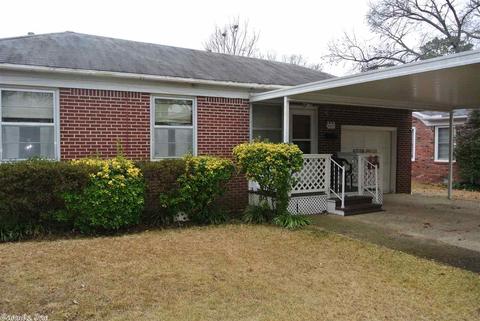 708 W North St, Benton, AR 72015 photo 3