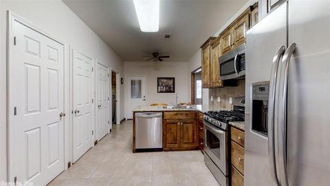 72 Crestview, Conway, AR 72034 photo 10