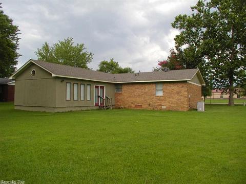 308 S Holly, Beebe, AR 72012 photo 3