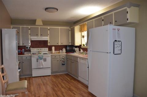 308 S Holly, Beebe, AR 72012 photo 9