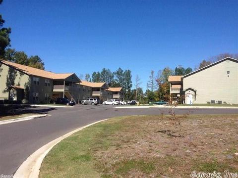 4208 Camden Rd, Pine Bluff, AR 71603 photo 1