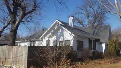 307 N Third St, Augusta, AR 72006 photo 3
