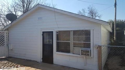 307 N Third St, Augusta, AR 72006 photo 4