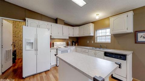 2 Cold Springs Trl, Conway, AR 72032 photo 10