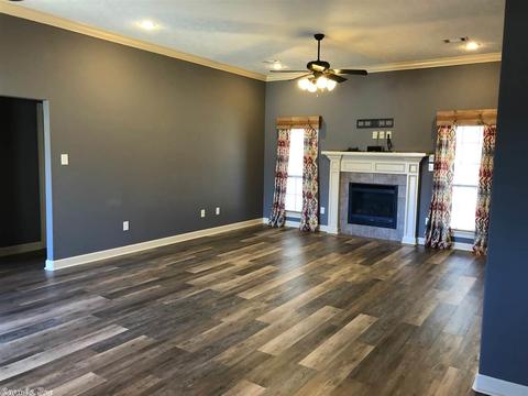 1445 Norbert Cir, Conway, AR 72034 photo 10