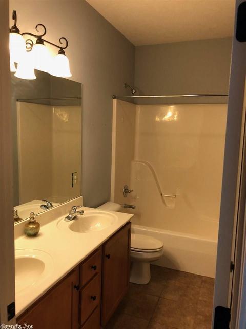 1445 Norbert Cir, Conway, AR 72034 photo 14
