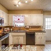 24 Greenbrier Dr, Benton, AR 72015 photo 6