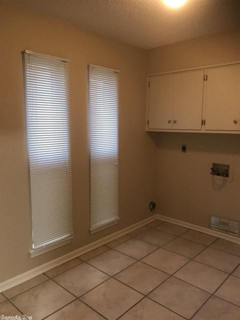 1905 Sunset Cv, Pine Bluff, AR 71603 photo 7