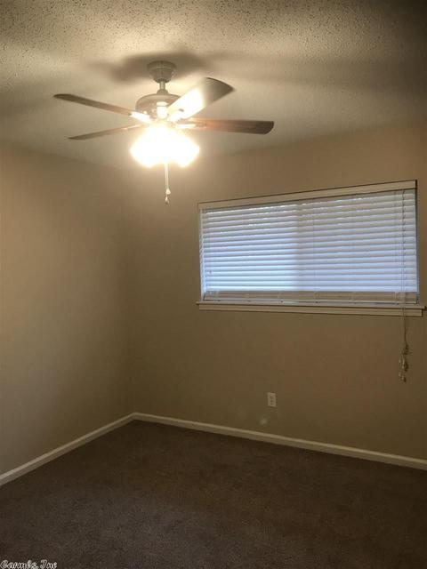 1905 Sunset Cv, Pine Bluff, AR 71603 photo 9