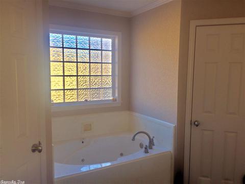 217 Peyton, Ward, AR 72176 photo 15