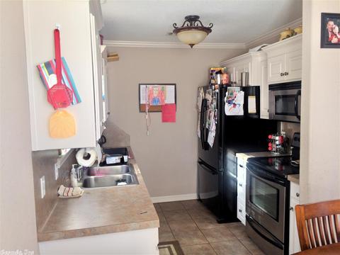 217 Peyton, Ward, AR 72176 photo 6