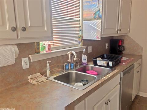 217 Peyton, Ward, AR 72176 photo 8