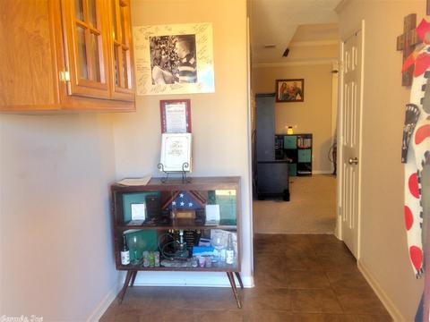 217 Peyton, Ward, AR 72176 photo 2