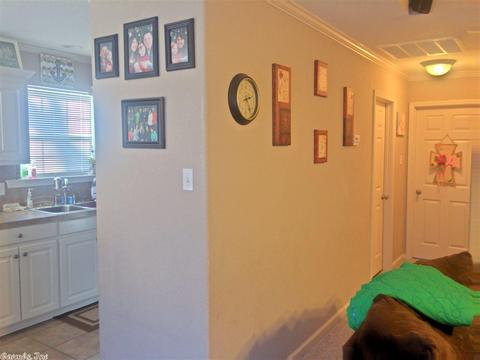 217 Peyton, Ward, AR 72176 photo 5