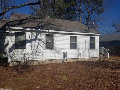 715 W 28th, Pine Bluff, AR 71603 photo 1