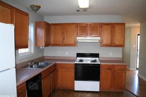 203 N Holly St, Beebe, AR 72012 photo 11