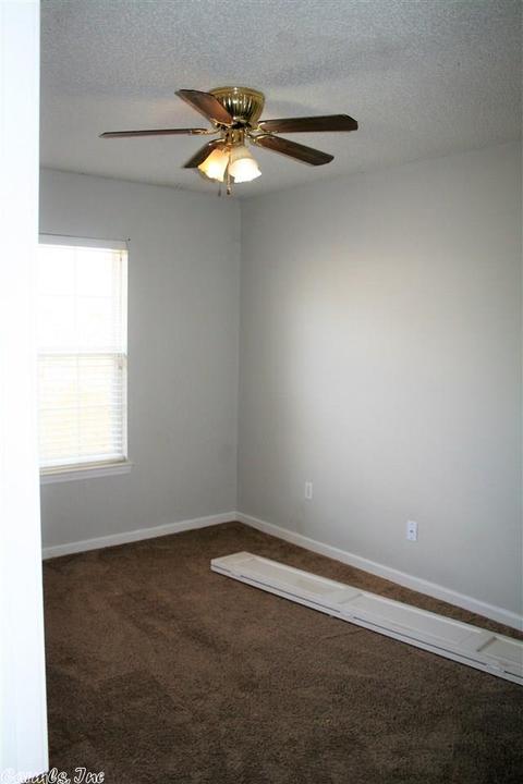 203 N Holly St, Beebe, AR 72012 photo 22