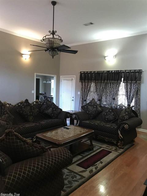 110 Silverleaf, White Hall, AR 71602 photo 5
