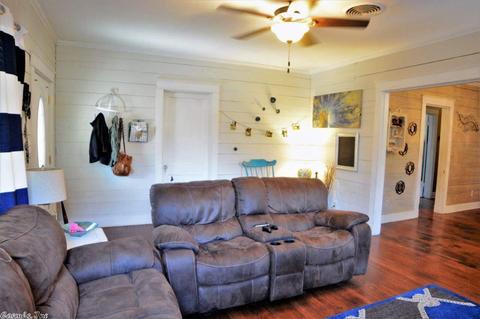 728 Pine Bluff St, Malvern, AR 72104 photo 10