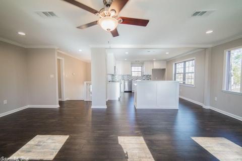 38 Bradley St, Bryant, AR 72022 photo 5