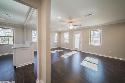 38 Bradley St, Bryant, AR 72022 photo 3