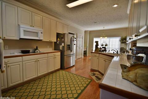 3635 Gresham, Conway, AR 72034 photo 2