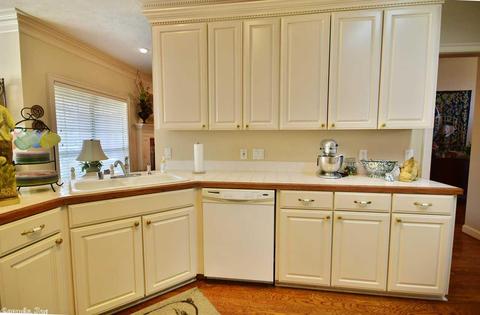 3635 Gresham, Conway, AR 72034 photo 4
