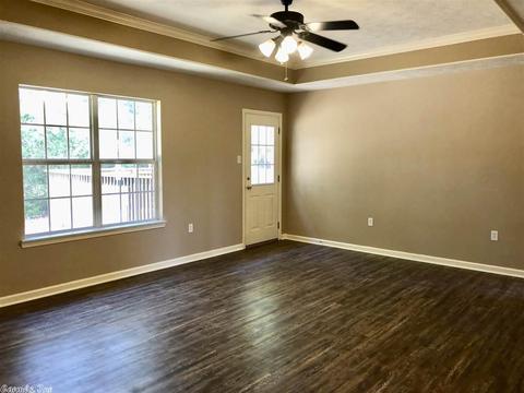 1304 Choate, Conway, AR 72032 photo 6