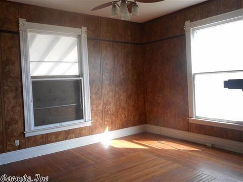 1119 W 2nd St, Pine Bluff, AR 71601 photo 3