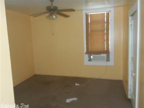 1119 W 2nd St, Pine Bluff, AR 71601 photo 13