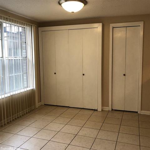 515 Greenbriar Dr, Pine Bluff, AR 71603 photo 6