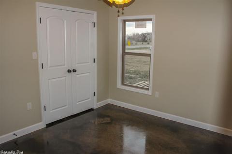 910 Amber, Manila, AR 72442 photo 15